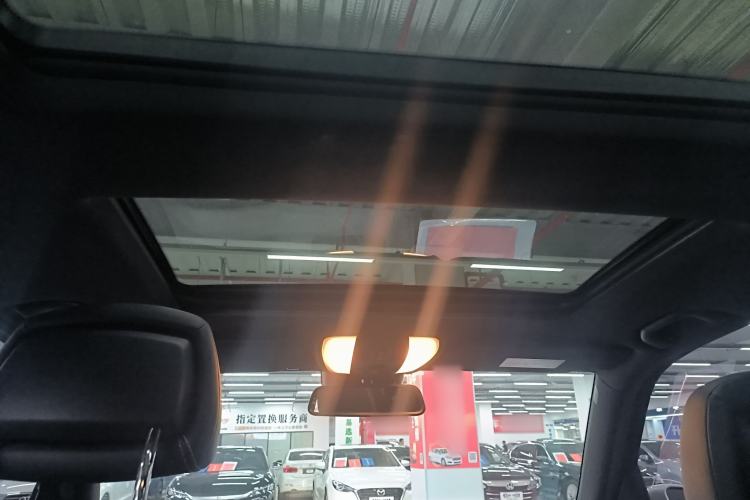 Used Mercedes-Benz GLK-Class 2015 GLK 300 4MATIC Fashion Edition Ultimate Version
