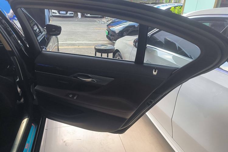 Used BMW 7 Series 2018 730Li Leading Model Excellence Package