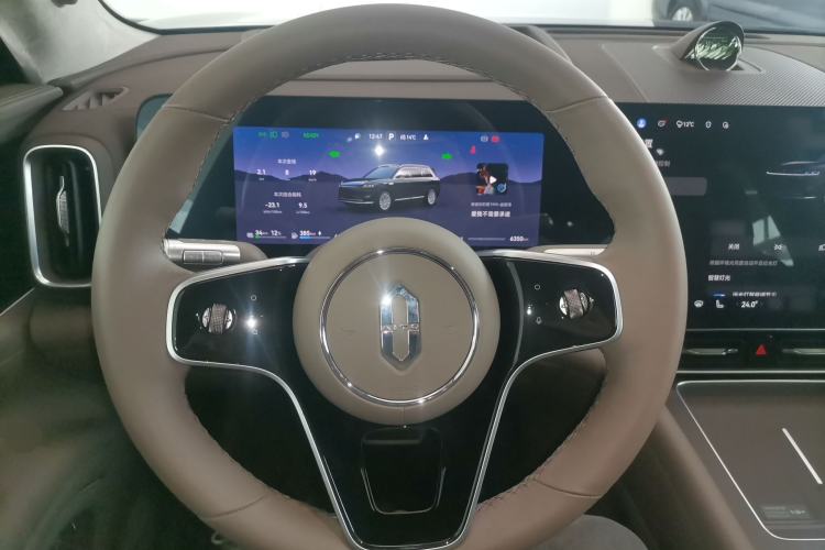 Used Hima AITO M9 2025 Extended-Range Ultra Version 52 kWh 5-Seater Edition