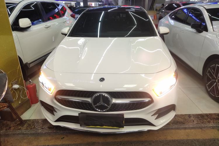 Used Mercedes-Benz A-Class 2022 Restyled A 200 L Sport Sedan Fashion Version
