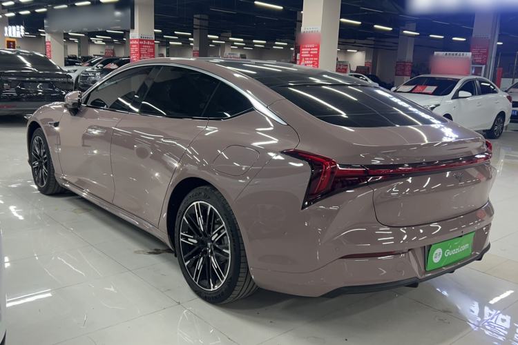 Used NETA S 2022 Extended-Range Version 1160 km Range Rear-Wheel Drive Mid-Grade