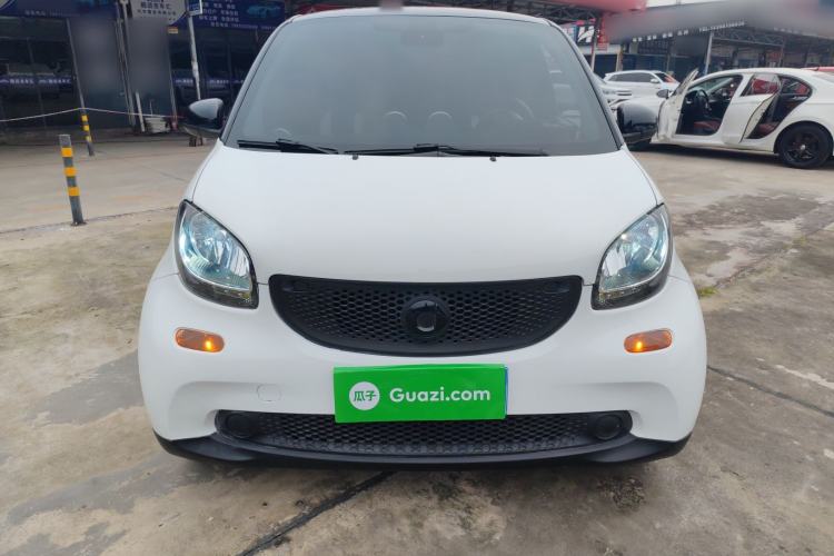 Used  fortwo 2015 1.0L 52 kW hardtop Dynamic version