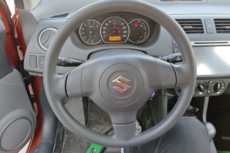 Used Suzuki Swift 2014 1.5L Automatic Fashion Edition