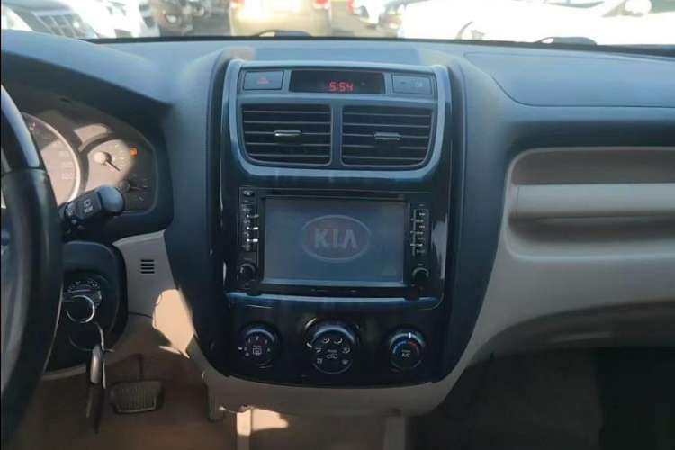 Used Kia Sportage 2013 2.0L Automatic Two-Wheel Drive GL Trim
