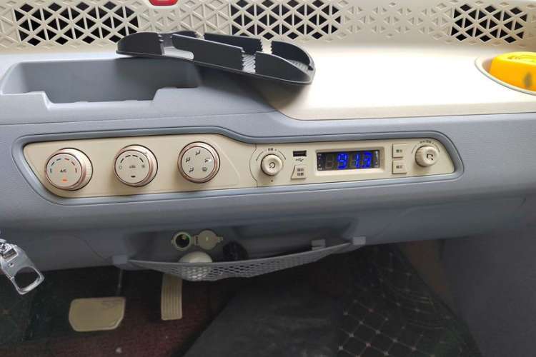 Used Dongfeng Fengon MINIEV 2022 Candy Edition Lightly Sweeted
