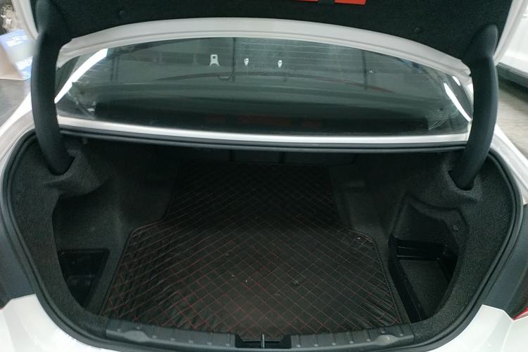 Used BMW 3 Series 2017 318i Fashion Model
