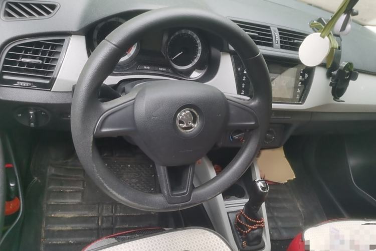 Used Skoda Fabia 2016 1.4L Automatic Car Enjoy Edition
