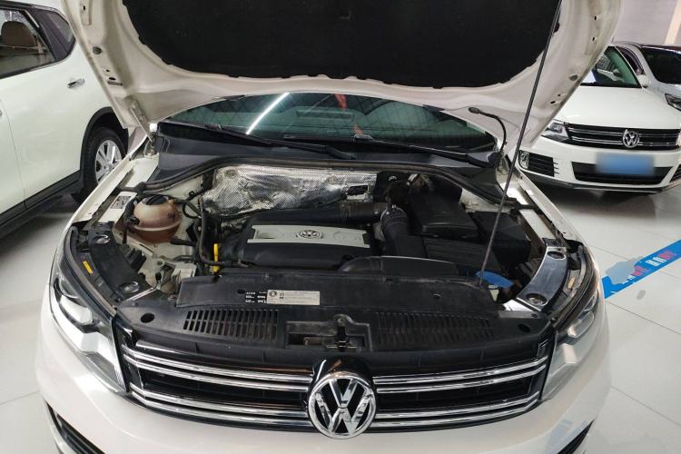 Used Volkswagen Tiguan 2017 300TSI Automatic Two-Wheel Drive Silk Road Luxury Edition
