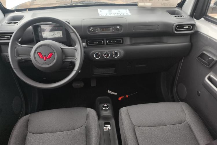 Used Wuling Zhiguang New Energy 2025 Comfort Model