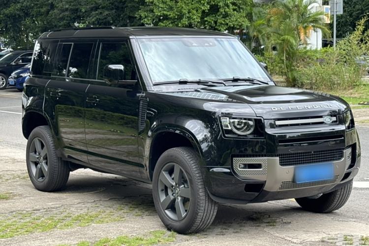 Used Land Rover Defender 2025 110 3.0T P400 – Dynamic HSE
