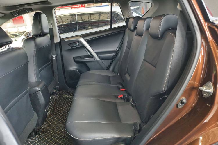 Used Toyota RAV4 2016 2.0L CVT Two-Wheel Drive Smart Edition China V Standard
