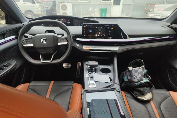 Used Changan UNI-V 2024 1.5T Prestige Sport Edition
