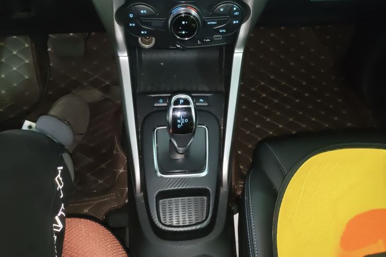 Used BYD Yuan New Energy 2018 EV360 Smart Connected Cool Model
