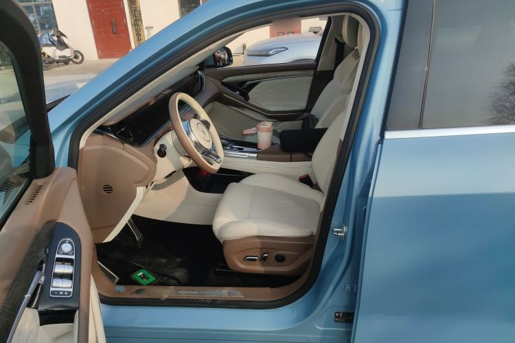 Used VOYAH FREE 2021 Four-Wheel Drive Standard All-Electric Exclusive Luxury Package
