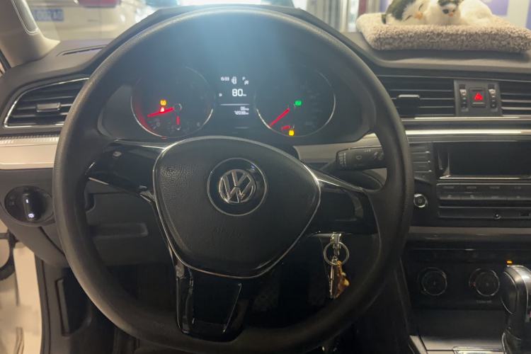 Used Volkswagen Lamando 2018 230TSI DSG Fashion Edition
