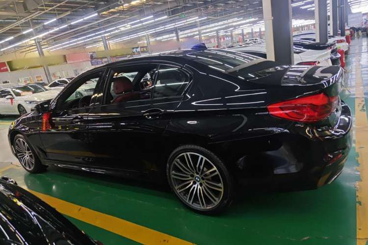 Used BMW 5 Series 2019 530Li Leading Model M Sport Package