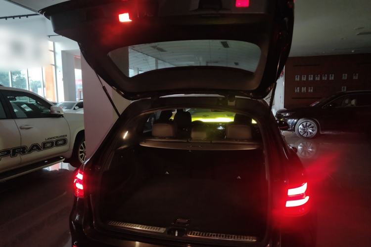 Used Mercedes-Benz GLC 2017 GLC 260 4MATIC Luxury Model