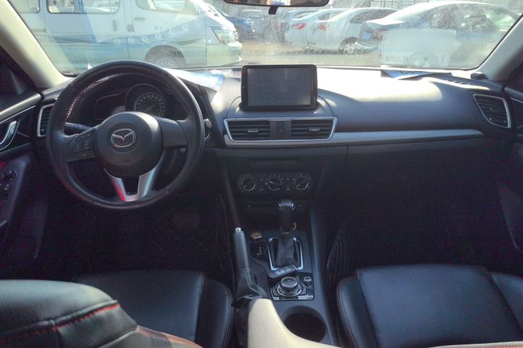 Used Mazda Mazda 3 Axela 2014 Sedan 1.5L Automatic Comfort Model
