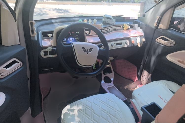 Used Wuling Hongguang MINIEV 2022 Macaron Premium Model – Lithium Iron Phosphate