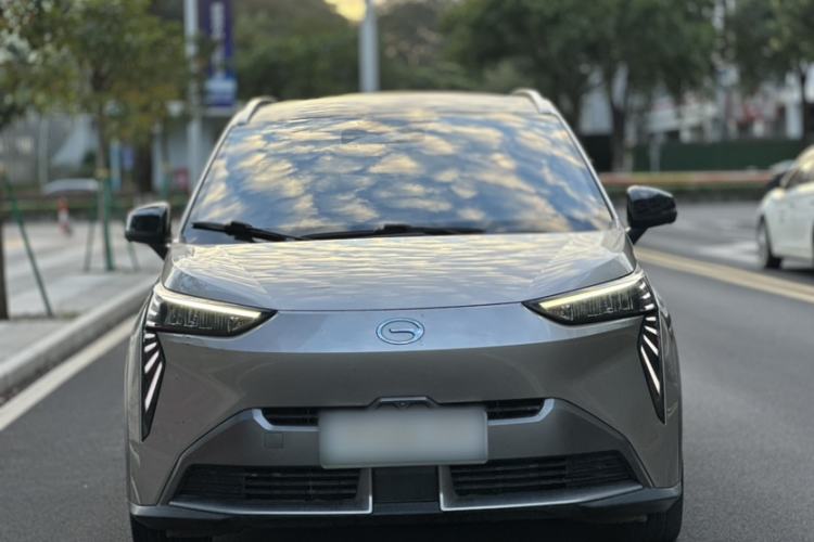 Used AION Y 2022 70 Tech Edition Lithium Iron Phosphate
