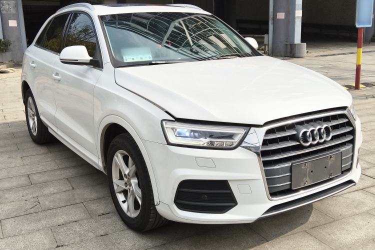 Used Audi Q3 2017 30 TFSI Fashion Model
