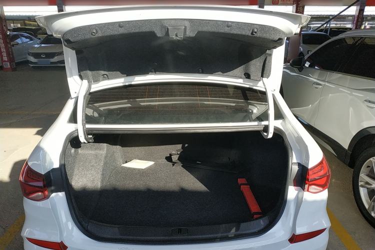 Used Chevrolet Monza 2022 320 Automatic Enjoyment Sunroof Version
