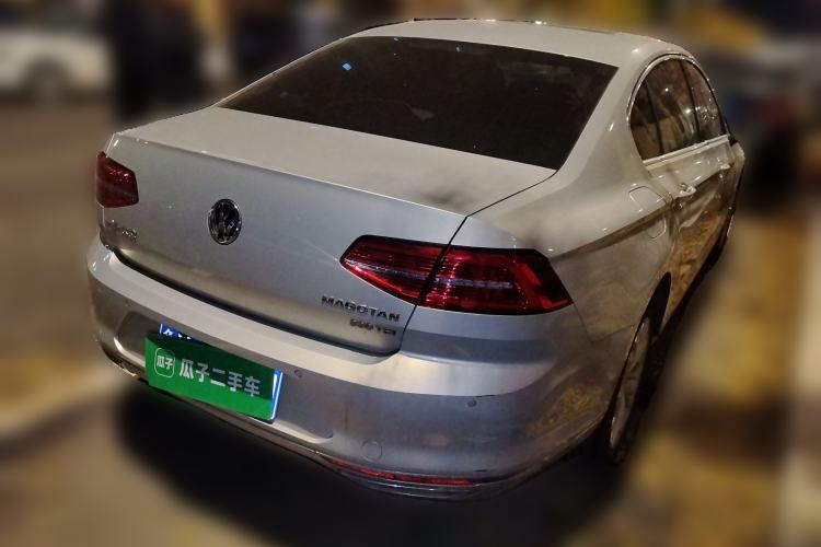 Used Volkswagen Magotan 2017 330TSI DSG Luxury Model
