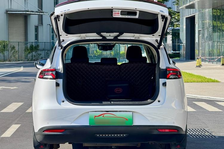 Used BYD Tang New Energy 2020 DM 2.0T Dual-Engine All-Wheel Drive Prestige 7-Seater China VI Standard
