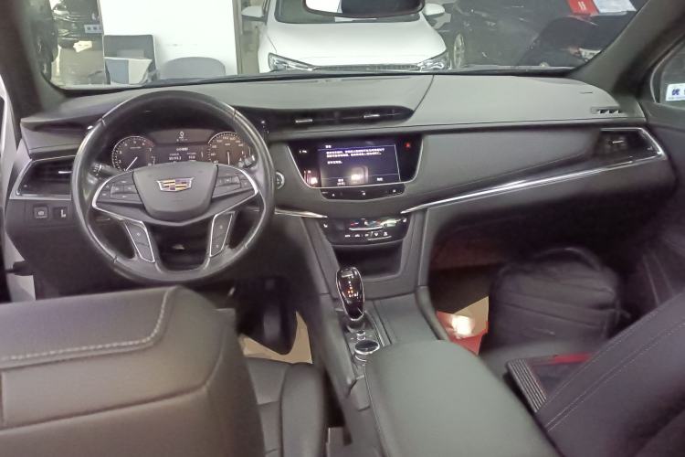 Used Cadillac XT5 2021 28T Luxury Version