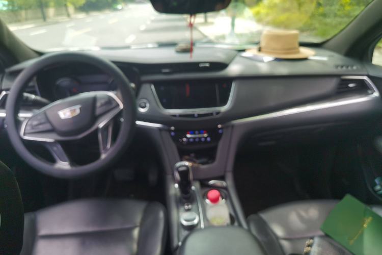 Used Cadillac XT5 2020 28T Luxury Version
