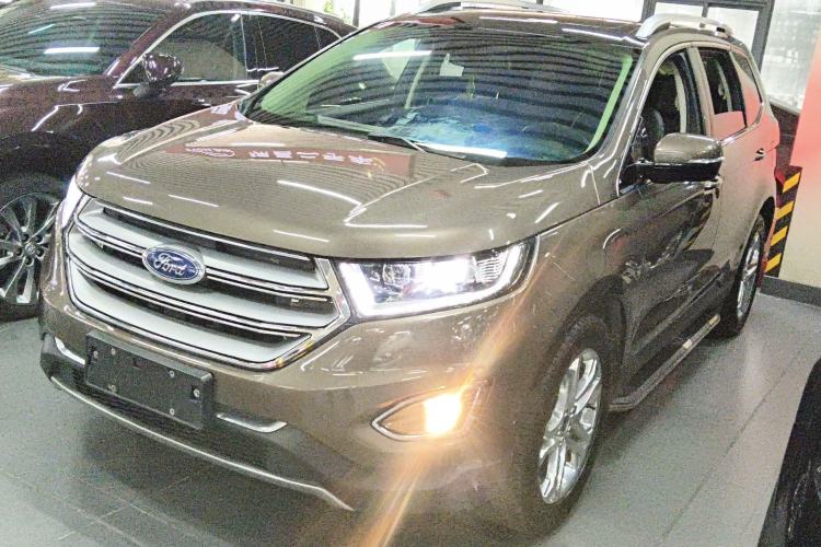 Used Ford Edge 2016 EcoBoost 245 Four-Wheel Drive Titanium Edition 7-Seater