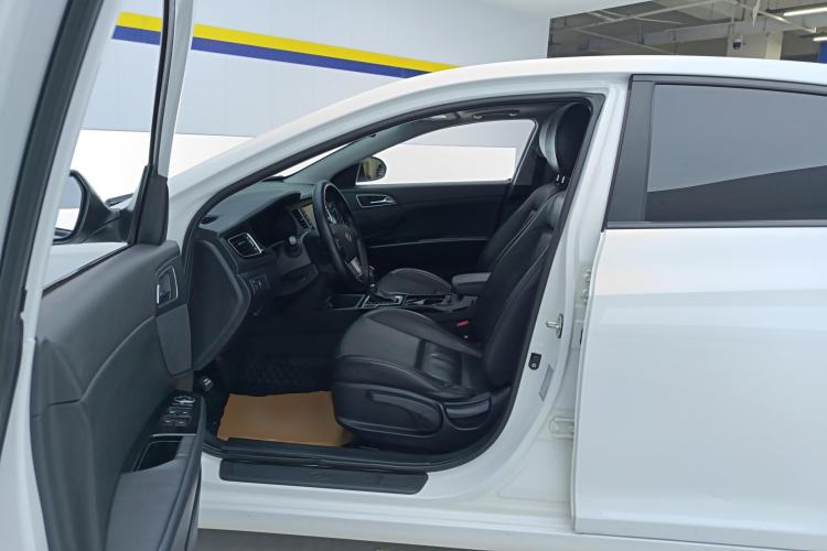 Used Hyundai Mistra 2016 1.8L Automatic Smart GLS
