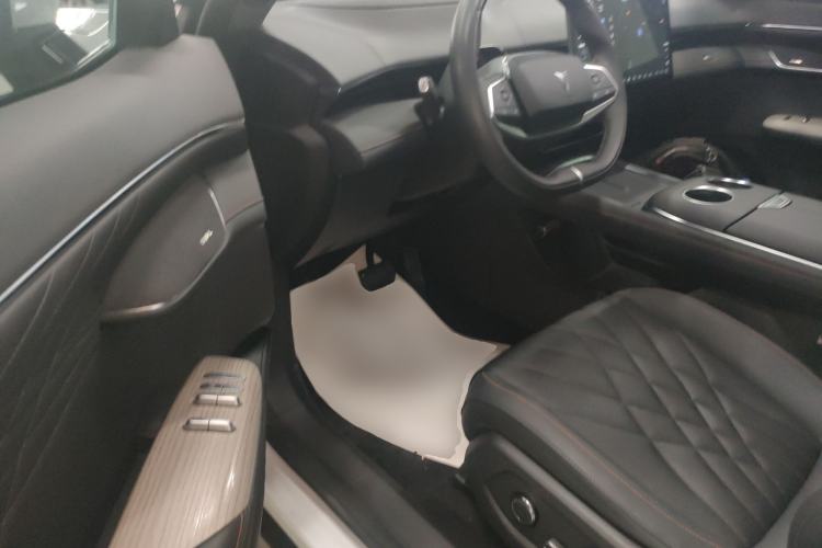 Used  S07 2023 200Max Range-Extended Version