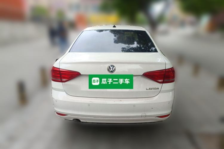 Used Volkswagen Lavida 2018 Classic 1.5L Automatic Fashion Edition China VI Standard
