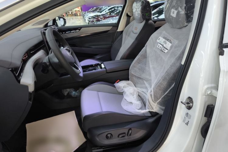 Used Volkswagen ID.7 VIZZION 2024 AIR model