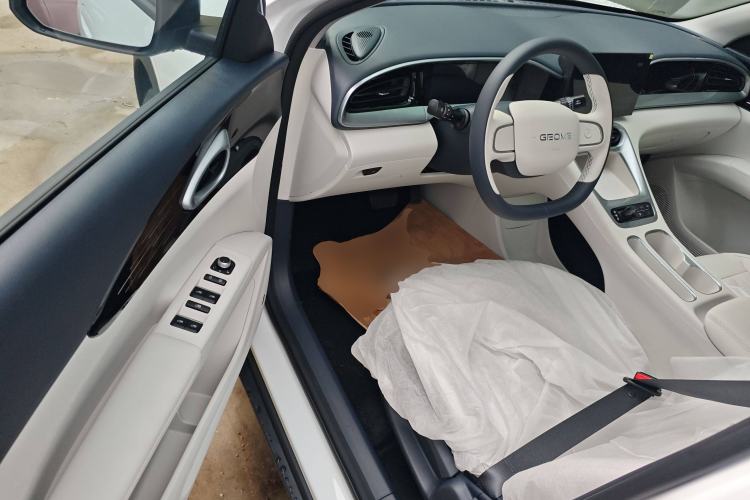 Used  Geome 2025 310km Youth Edition
