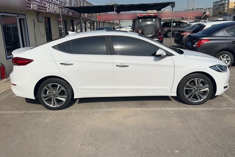 Used Hyundai Elantra 2016 1.6L Automatic ZhiXuan – Elite Version
