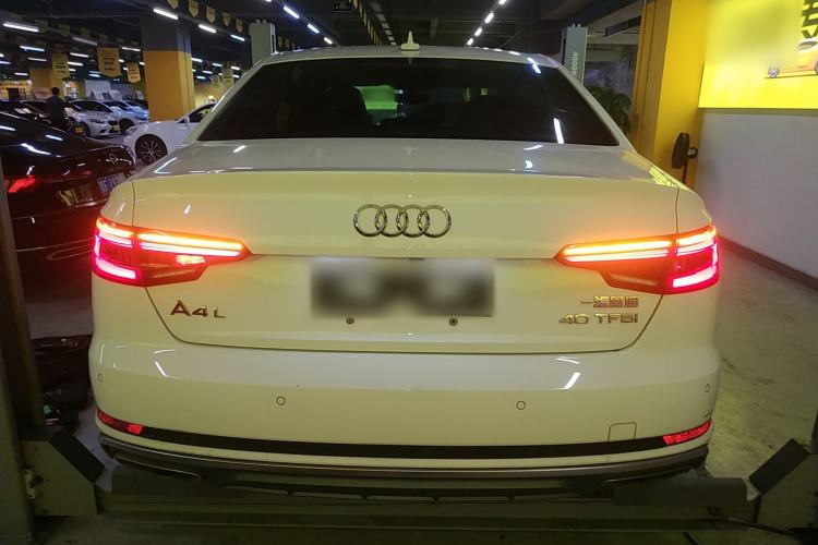 Used Audi A4L 2019 40 TFSI Fashion Edition China VI Emission Standard
