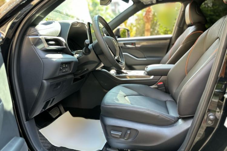 Used Toyota Crown Land Cruiser 2024 2.5L HEV Four-Wheel Drive Premium Edition
