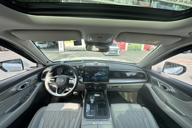 Used GAC Trumpchi GS8 2022 Flagship Series 2.0 TGDI Two-Wheel-Drive Prestige Edition (7 Seats)