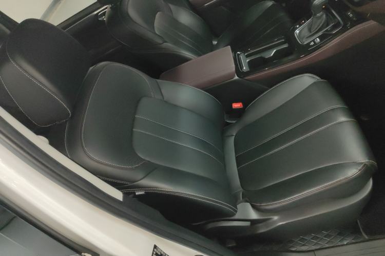 TDK.VehicleDetails.img