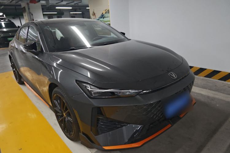 Used Changan UNI-V 2024 1.5T Prestige Sport Edition
