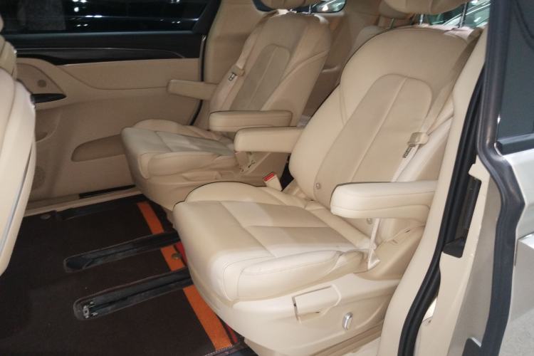 Used Buick GL8 2023 ES Lu Zun Deluxe Model
