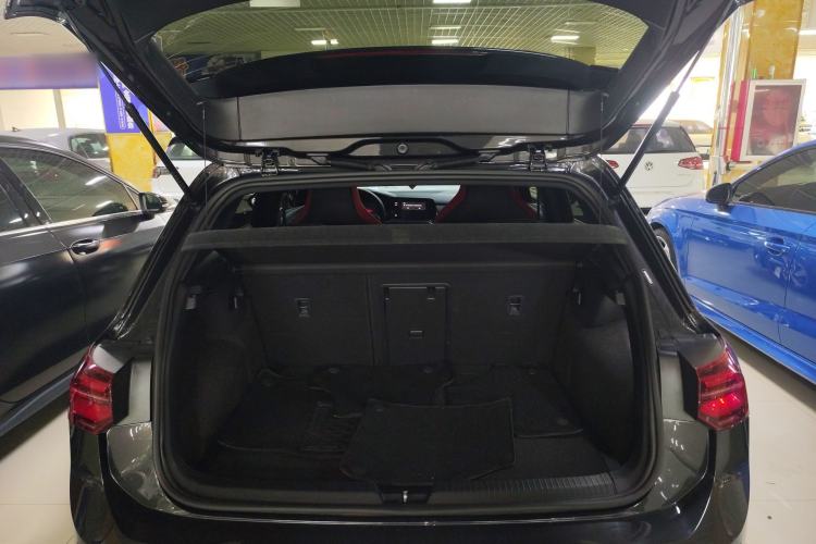 Used Volkswagen Golf GTI 2021 380TSI DSG GTI
