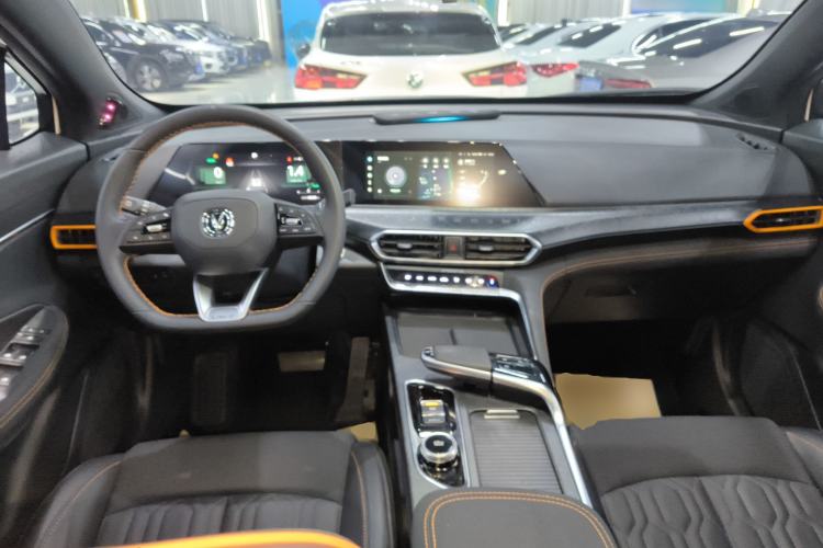 Used Changan UNI-T 2022 1.5T Prestige Version
