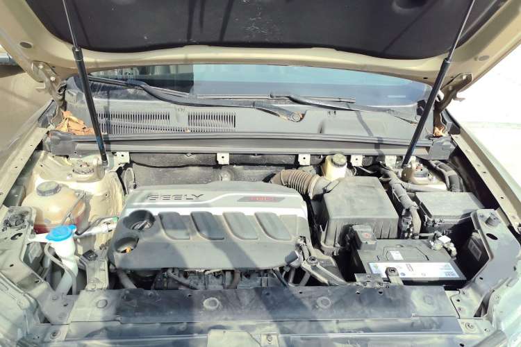 Used Geely Auto Emgrand X7 Sport 2020 1.8TD DCT Two-Wheel Drive Smart Connect 4G-Enabled Version
