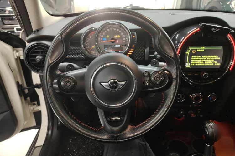 Used  MINI 2016 2.0T COOPER S Five-Door Edition
