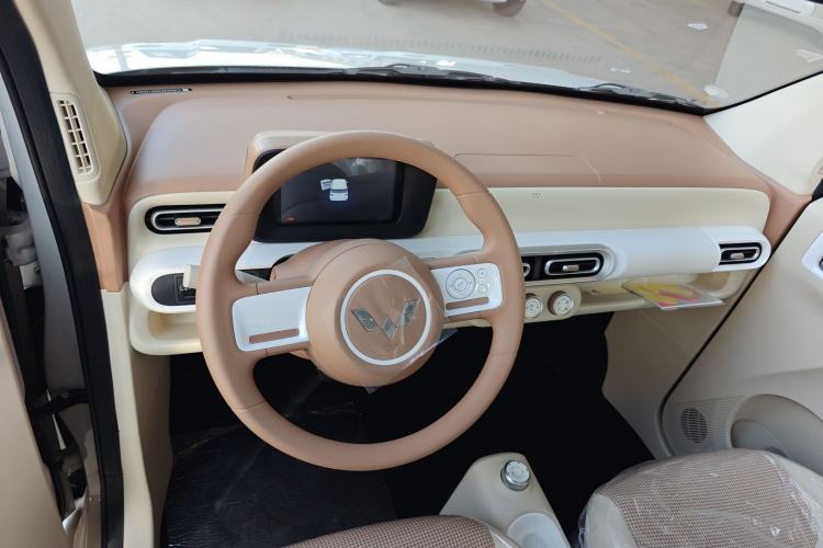 Used Wuling Hongguang MINIEV 2024 3rd Generation 215km Youth Edition