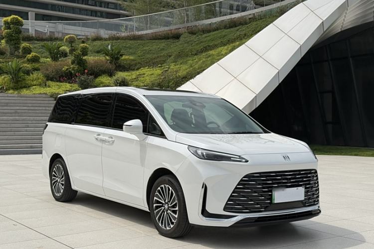 Used Buick GL8 New Energy 2025 Lu Shang Luxury Edition 7-Seater