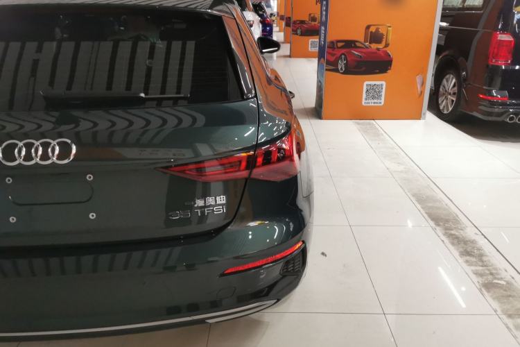 Used Audi A3 2024 Sportback 35 TFSI Fashionable and Elegant Model
